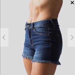 Born primitive X SMALL jeans shorts